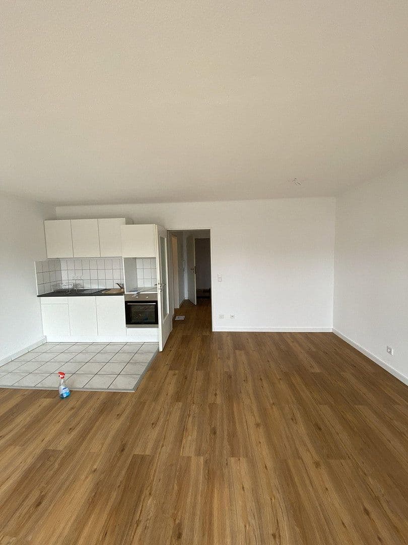 Pronájem bytu 1+1 27 m², Osnabrück, Dolní Sasko Pronájem bytu 1+1 27 m², Osnabrück, Dolní Sasko