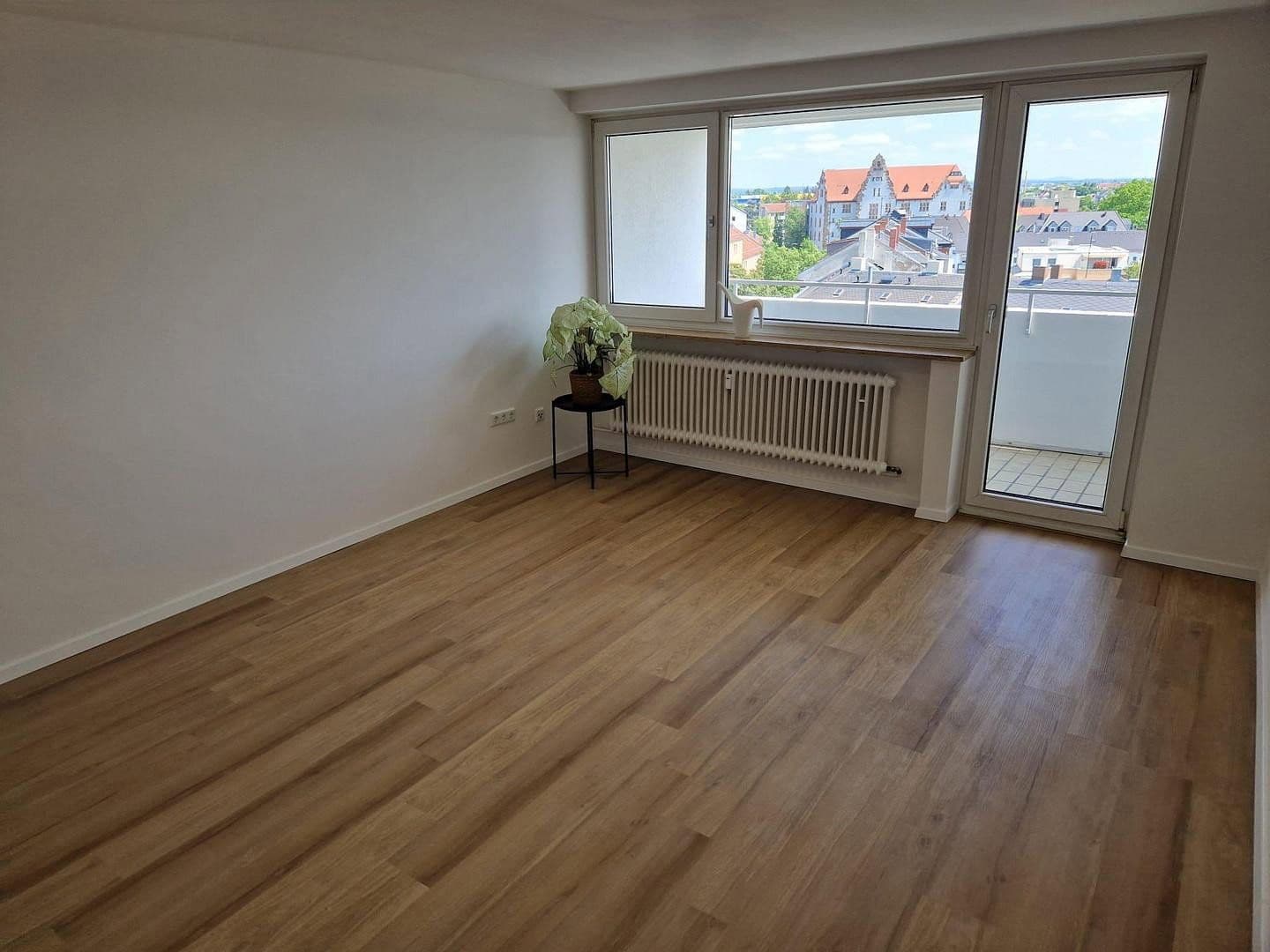 Pronájem bytu 2+1 58 m², Alte Reutstraße 58, Fürth, Bavorsko Pronájem bytu 2+1 58 m², Alte Reutstraße 58, Fürth, Bavorsko