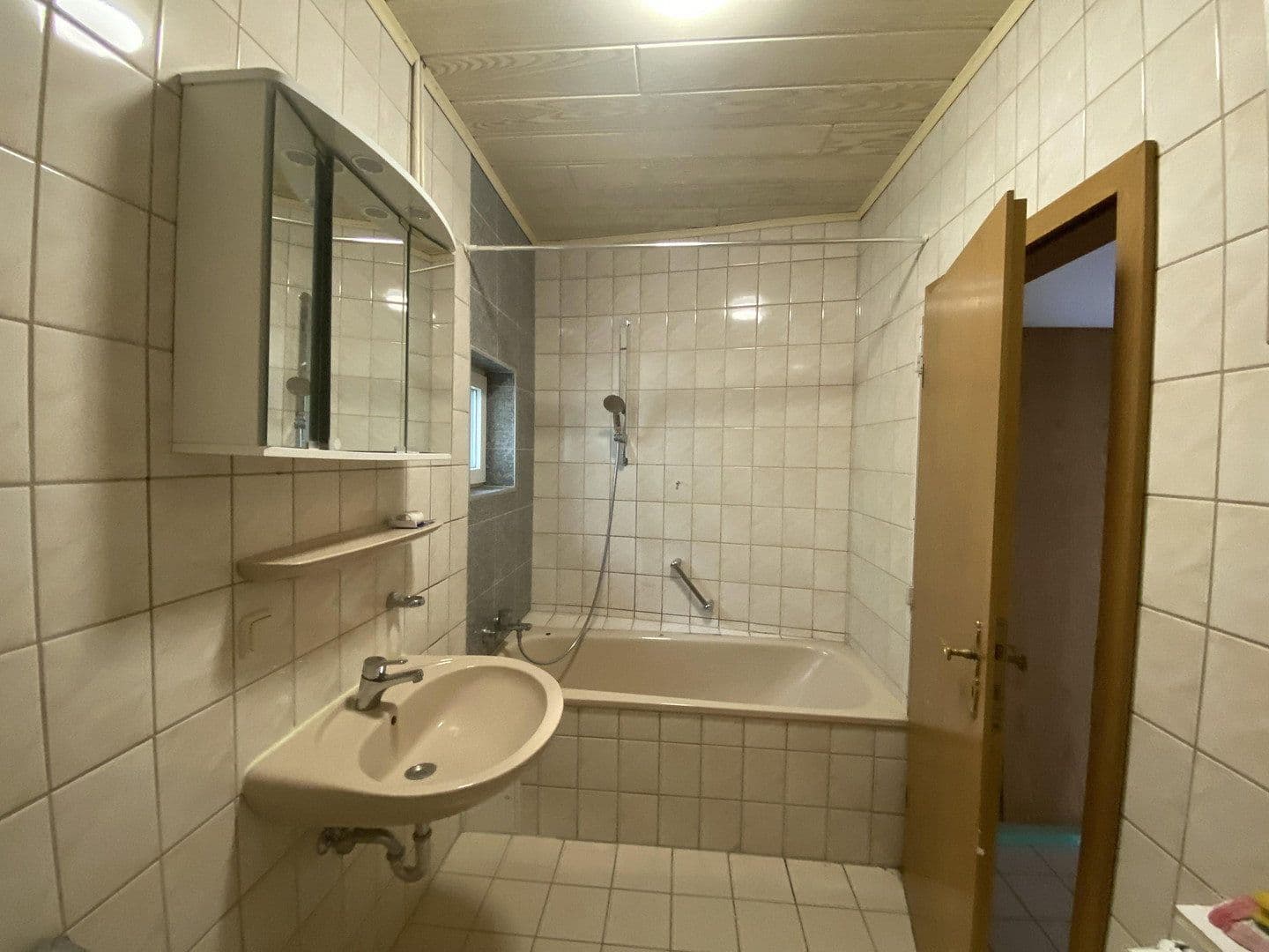 Pronájem bytu 2+1 72 m², Glashütten, Hessen Pronájem bytu 2+1 72 m², Glashütten, Hessen
