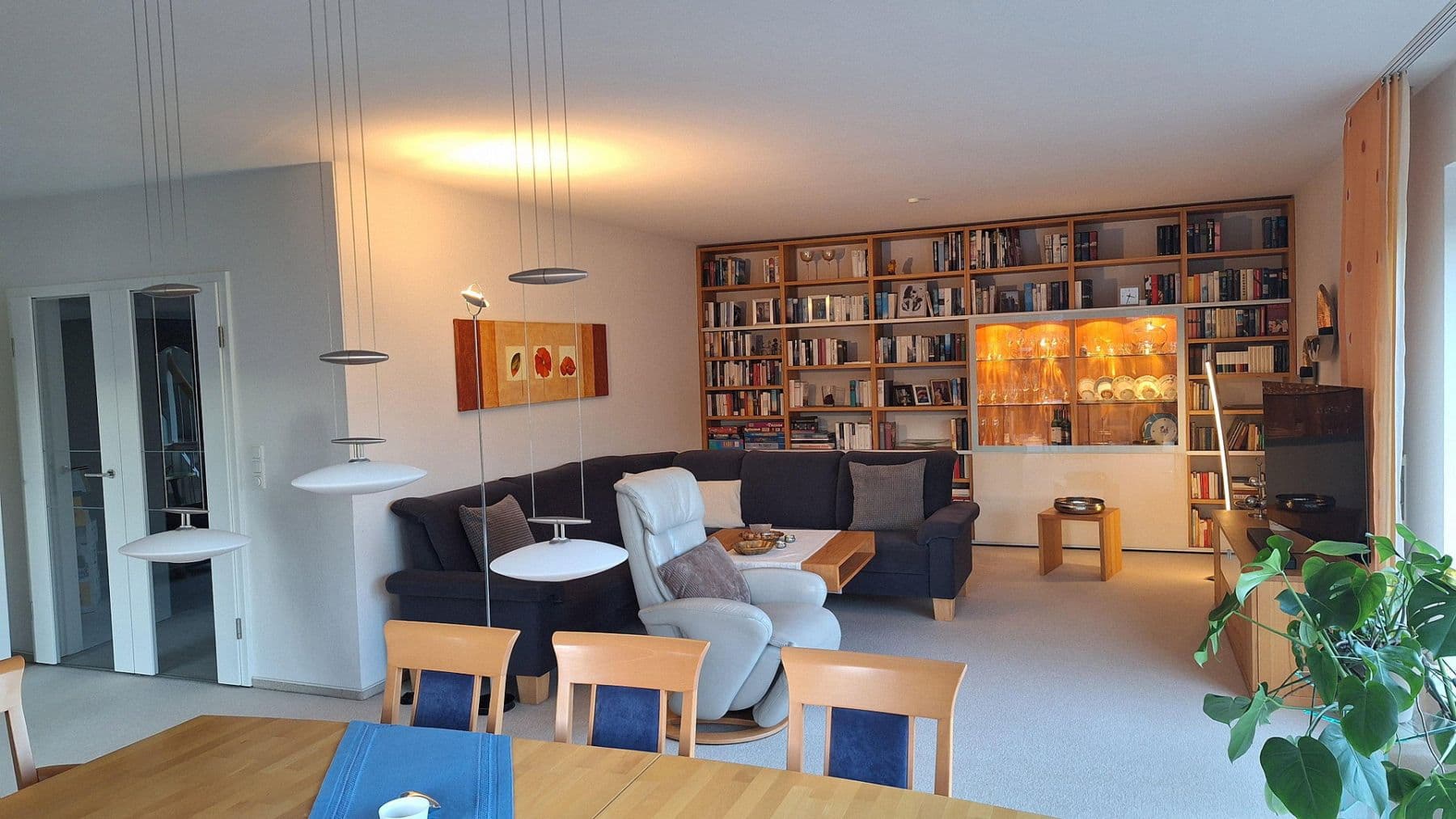 Prodej domu 154 m², pozemek 605 m², Hasloh, Šlesvicko-Holštýnsko Prodej domu 154 m², pozemek 605 m², Hasloh, Šlesvicko-Holštýnsko