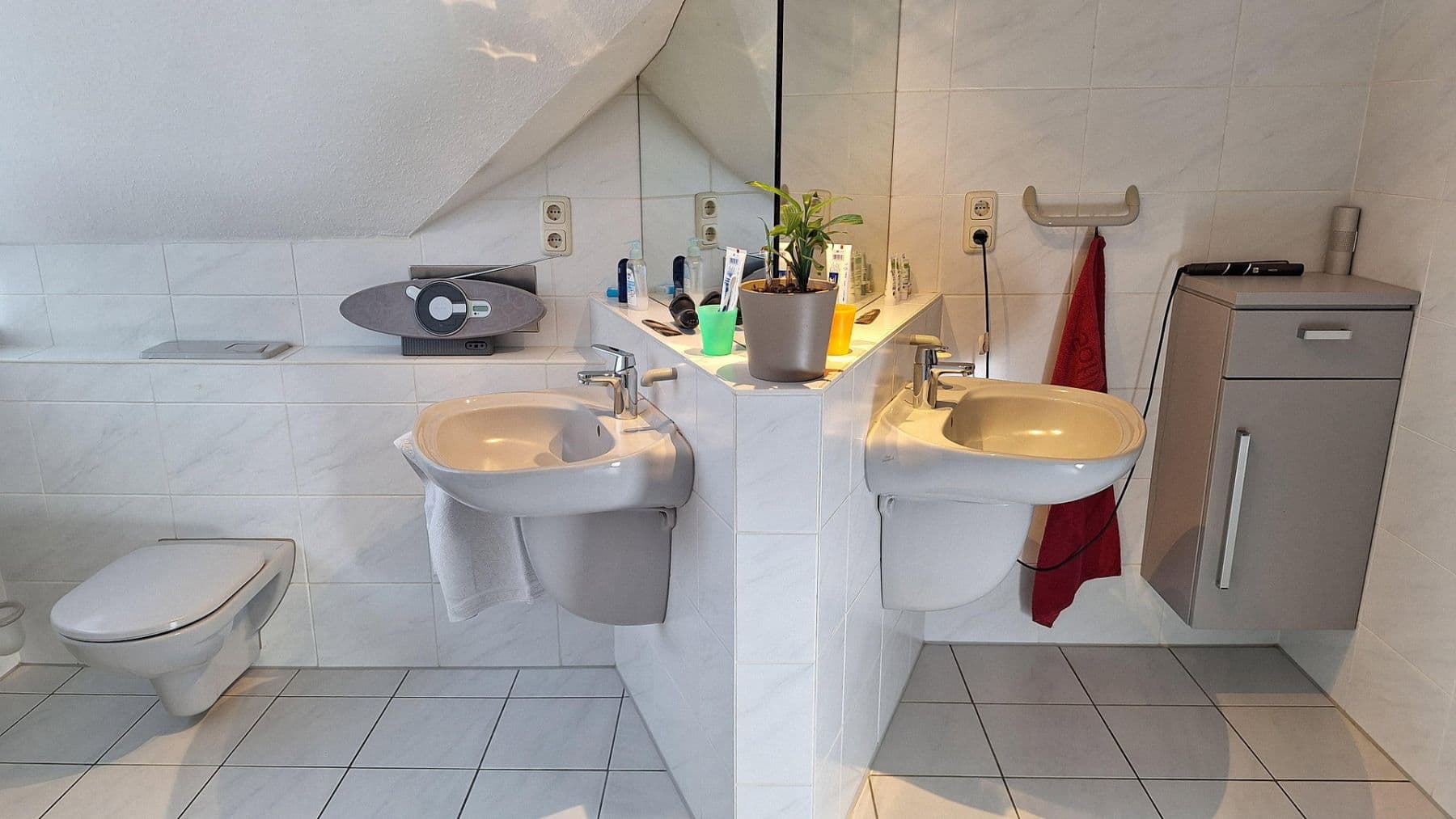 Prodej domu 154 m², pozemek 605 m², Hasloh, Šlesvicko-Holštýnsko Prodej domu 154 m², pozemek 605 m², Hasloh, Šlesvicko-Holštýnsko