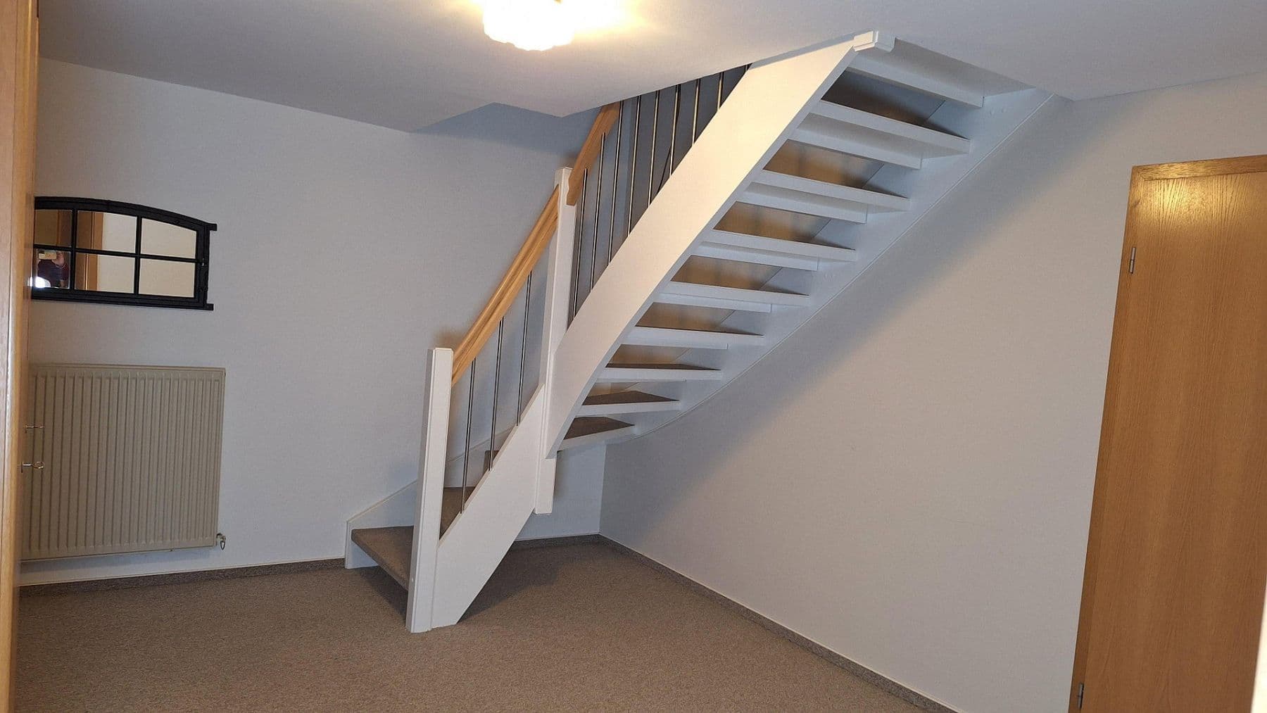 Prodej domu 154 m², pozemek 605 m², Hasloh, Šlesvicko-Holštýnsko Prodej domu 154 m², pozemek 605 m², Hasloh, Šlesvicko-Holštýnsko