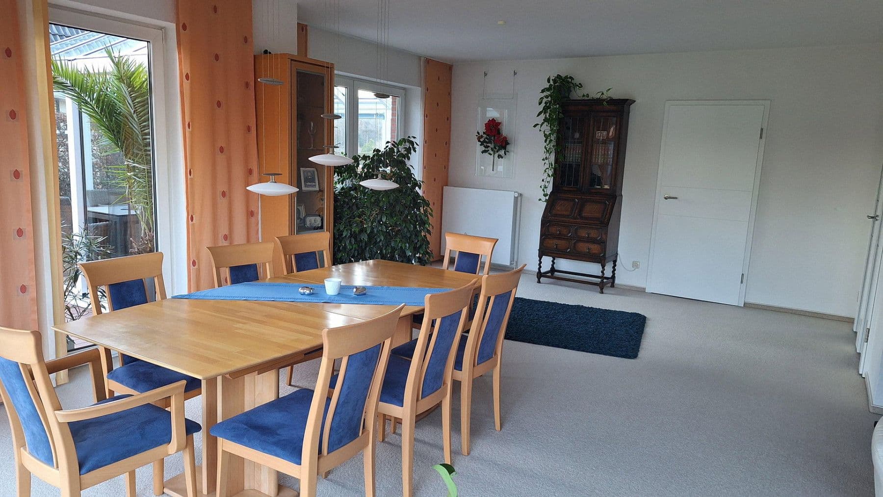 Prodej domu 154 m², pozemek 605 m², Hasloh, Šlesvicko-Holštýnsko Prodej domu 154 m², pozemek 605 m², Hasloh, Šlesvicko-Holštýnsko
