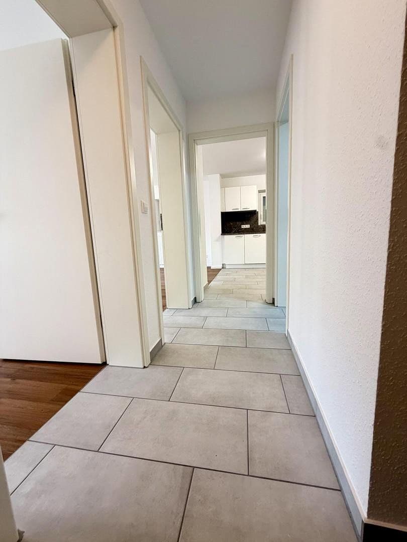 Pronájem bytu 2+1 62 m², Stuttgarter Straße 26, Leonberg, Bádensko-Württembersko Pronájem bytu 2+1 62 m², Stuttgarter Straße 26, Leonberg, Bádensko-Württembersko