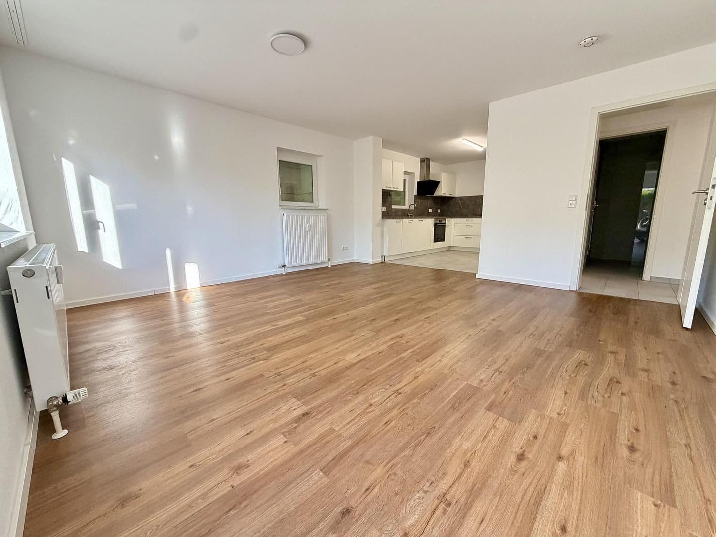 Pronájem bytu 2+1 62 m², Stuttgarter Straße 26, Leonberg, Bádensko-Württembersko Pronájem bytu 2+1 62 m², Stuttgarter Straße 26, Leonberg, Bádensko-Württembersko