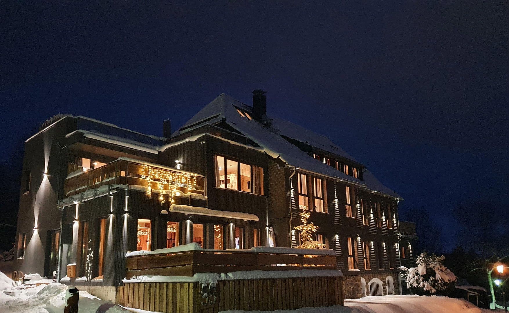Prodej bytu 5+1 153 m², Herzog-Johann-Albrecht-Str. 59, Braunlage, Dolní Sasko Prodej bytu 5+1 153 m², Herzog-Johann-Albrecht-Str. 59, Braunlage, Dolní Sasko