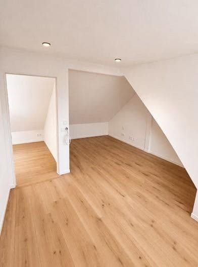 Pronájem bytu 2+1 50 m², Hoststraße 13a, Ahnatal, Hessen Pronájem bytu 2+1 50 m², Hoststraße 13a, Ahnatal, Hessen