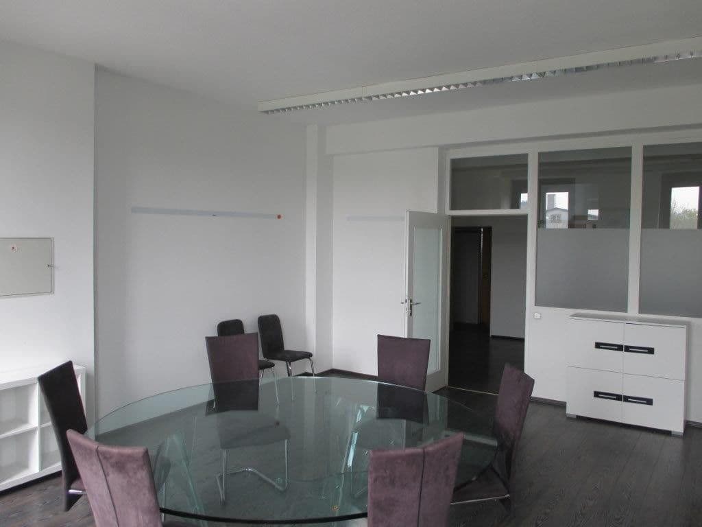 Pronájem kanceláře 293 m², München, Bavorsko Pronájem kanceláře 293 m², München, Bavorsko