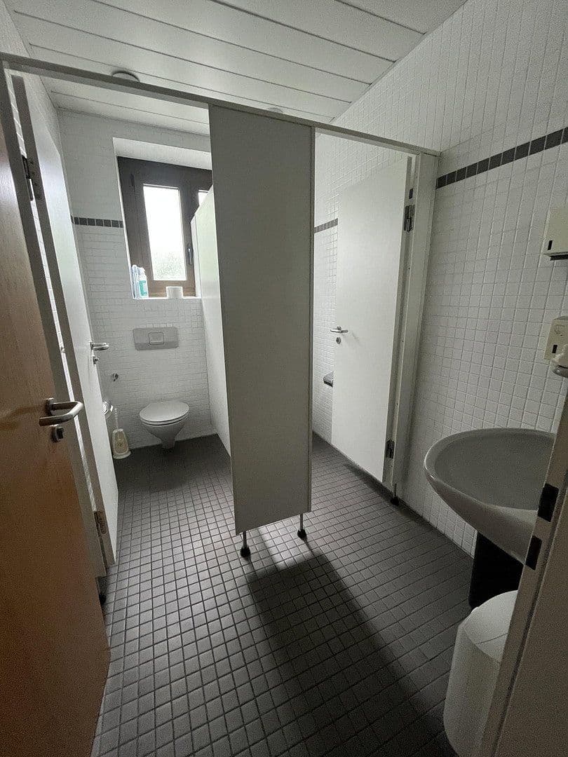 Pronájem kanceláře 293 m², München, Bavorsko Pronájem kanceláře 293 m², München, Bavorsko