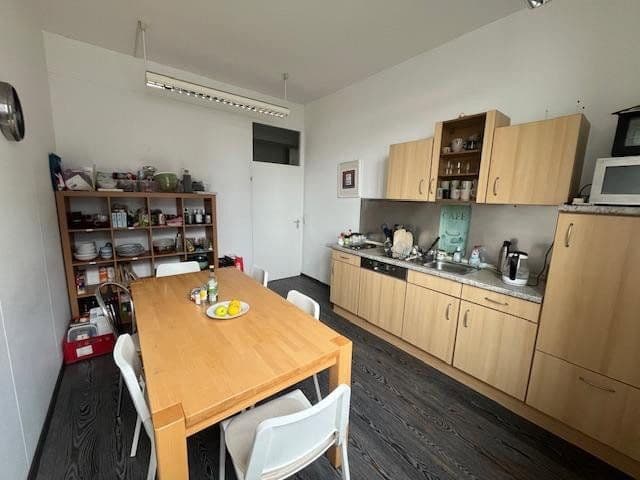 Pronájem kanceláře 293 m², München, Bavorsko Pronájem kanceláře 293 m², München, Bavorsko