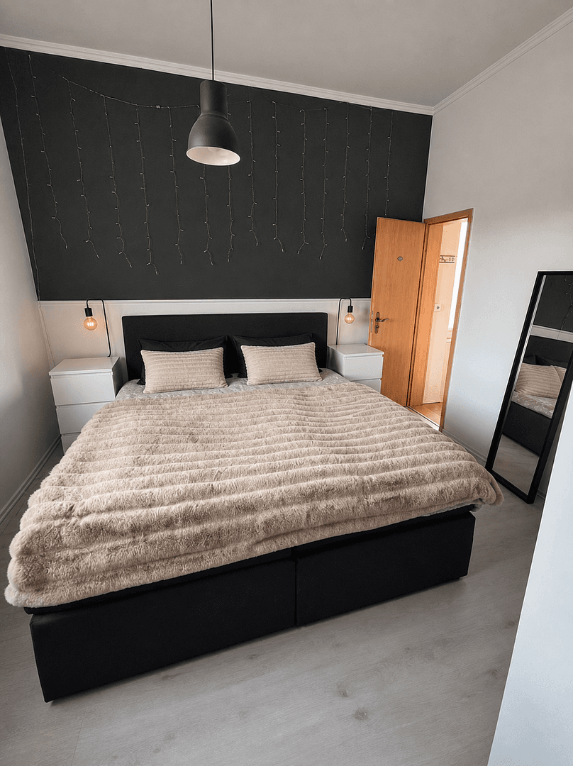 Pronájem bytu 3+1 78 m², Kirchstraße 80, Mülheim an der Ruhr, Severní Porýní-Vestfálsko Pronájem bytu 3+1 78 m², Kirchstraße 80, Mülheim an der Ruhr, Severní Porýní-Vestfálsko