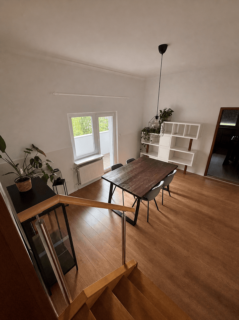 Pronájem bytu 3+1 78 m², Kirchstraße 80, Mülheim an der Ruhr, Severní Porýní-Vestfálsko Pronájem bytu 3+1 78 m², Kirchstraße 80, Mülheim an der Ruhr, Severní Porýní-Vestfálsko