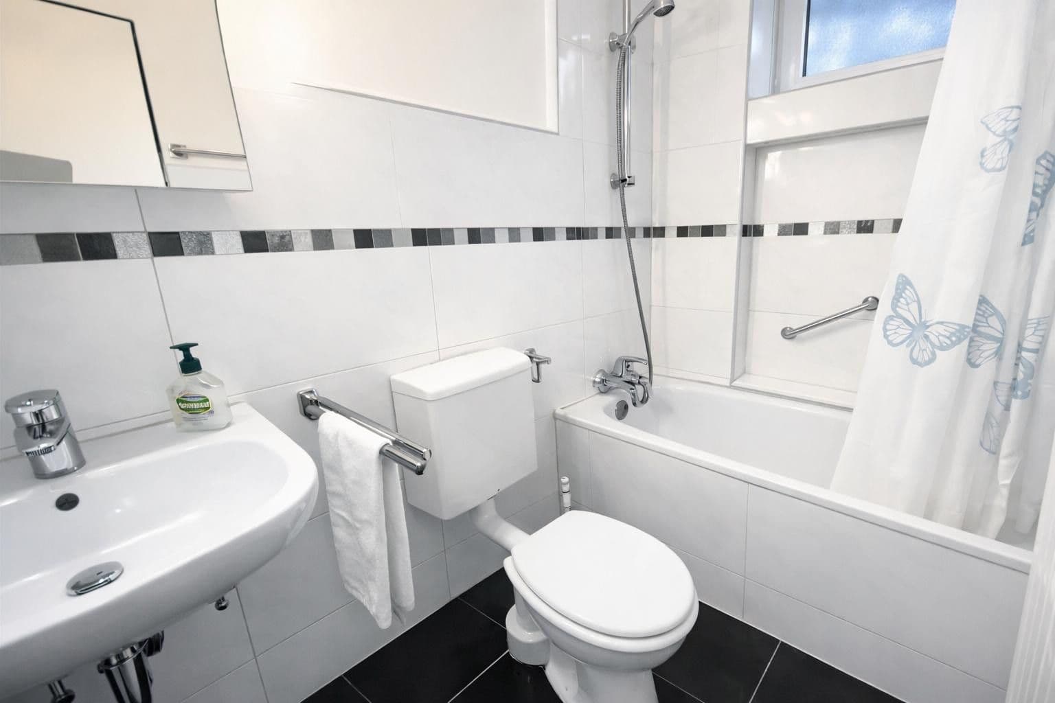 Prodej bytu 1+1 33 m², Wittlich, Porýní-Falc Prodej bytu 1+1 33 m², Wittlich, Porýní-Falc