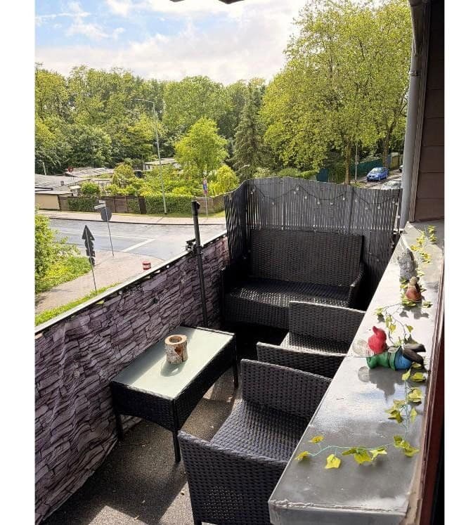 Pronájem bytu 3+1 78 m², Lakumerstr.42, Duisburg, Severní Porýní-Vestfálsko Pronájem bytu 3+1 78 m², Lakumerstr.42, Duisburg, Severní Porýní-Vestfálsko