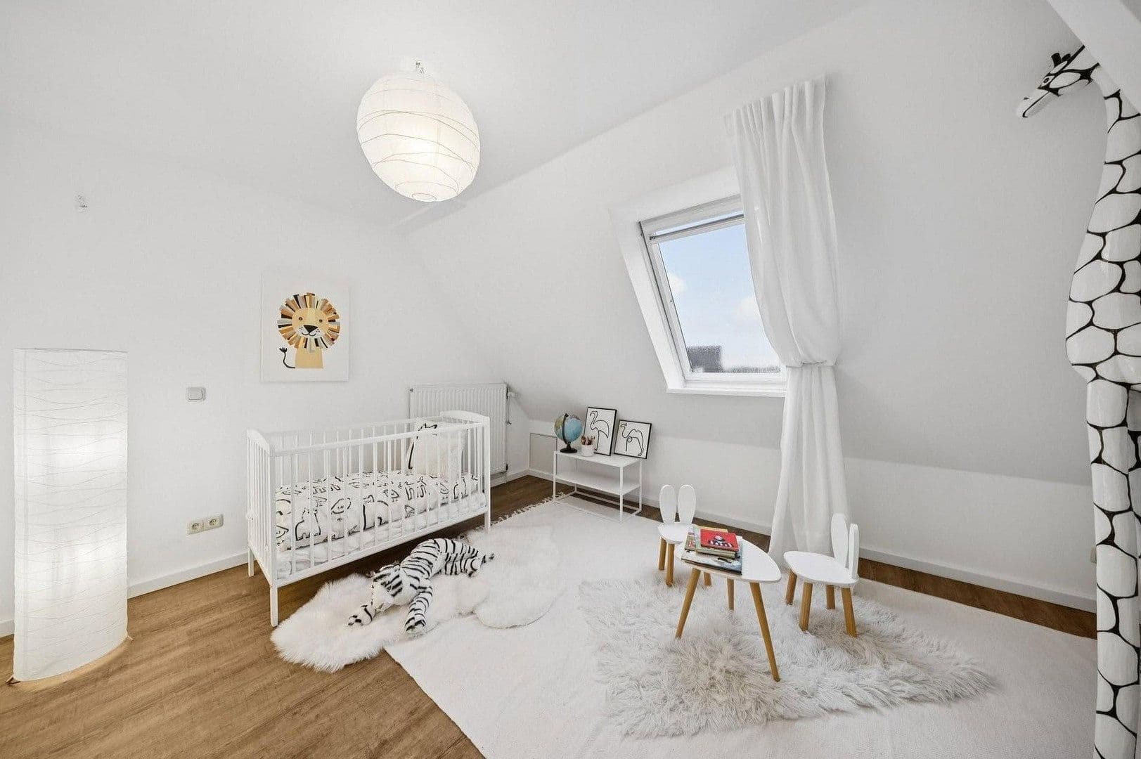 Prodej bytu 6+1 125 m², Pinneberg, Šlesvicko-Holštýnsko Prodej bytu 6+1 125 m², Pinneberg, Šlesvicko-Holštýnsko