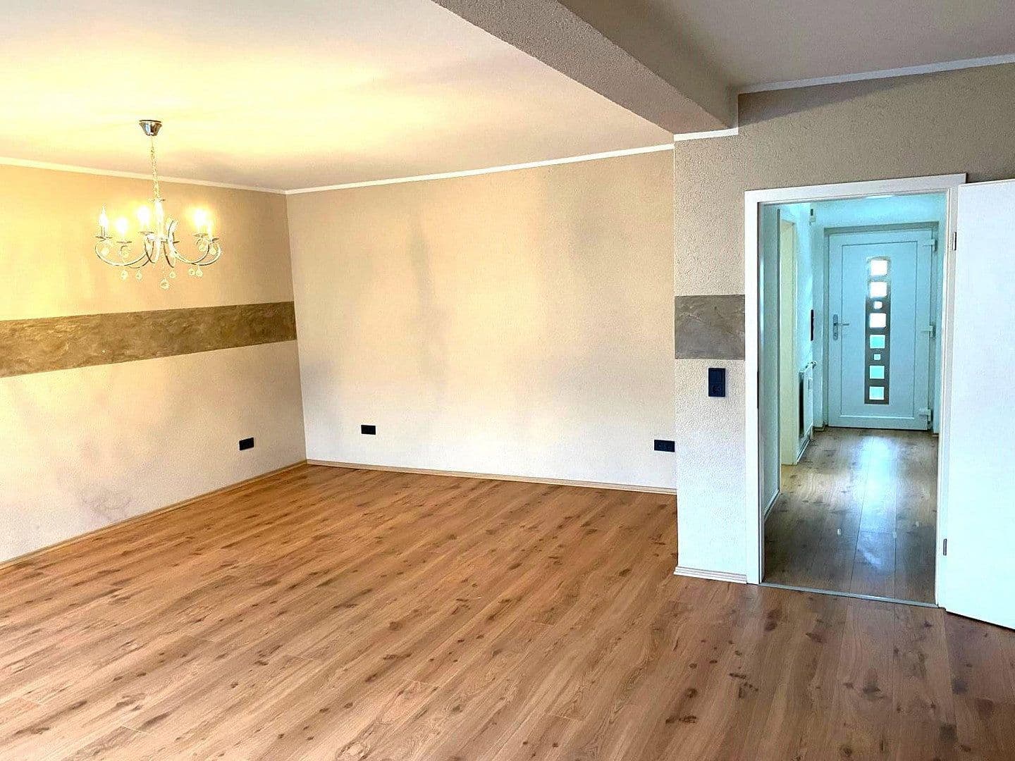Prodej bytu 3+1 80 m², Theodor-Heuss-Str. 10, Oerlinghausen, Severní Porýní-Vestfálsko Prodej bytu 3+1 80 m², Theodor-Heuss-Str. 10, Oerlinghausen, Severní Porýní-Vestfálsko