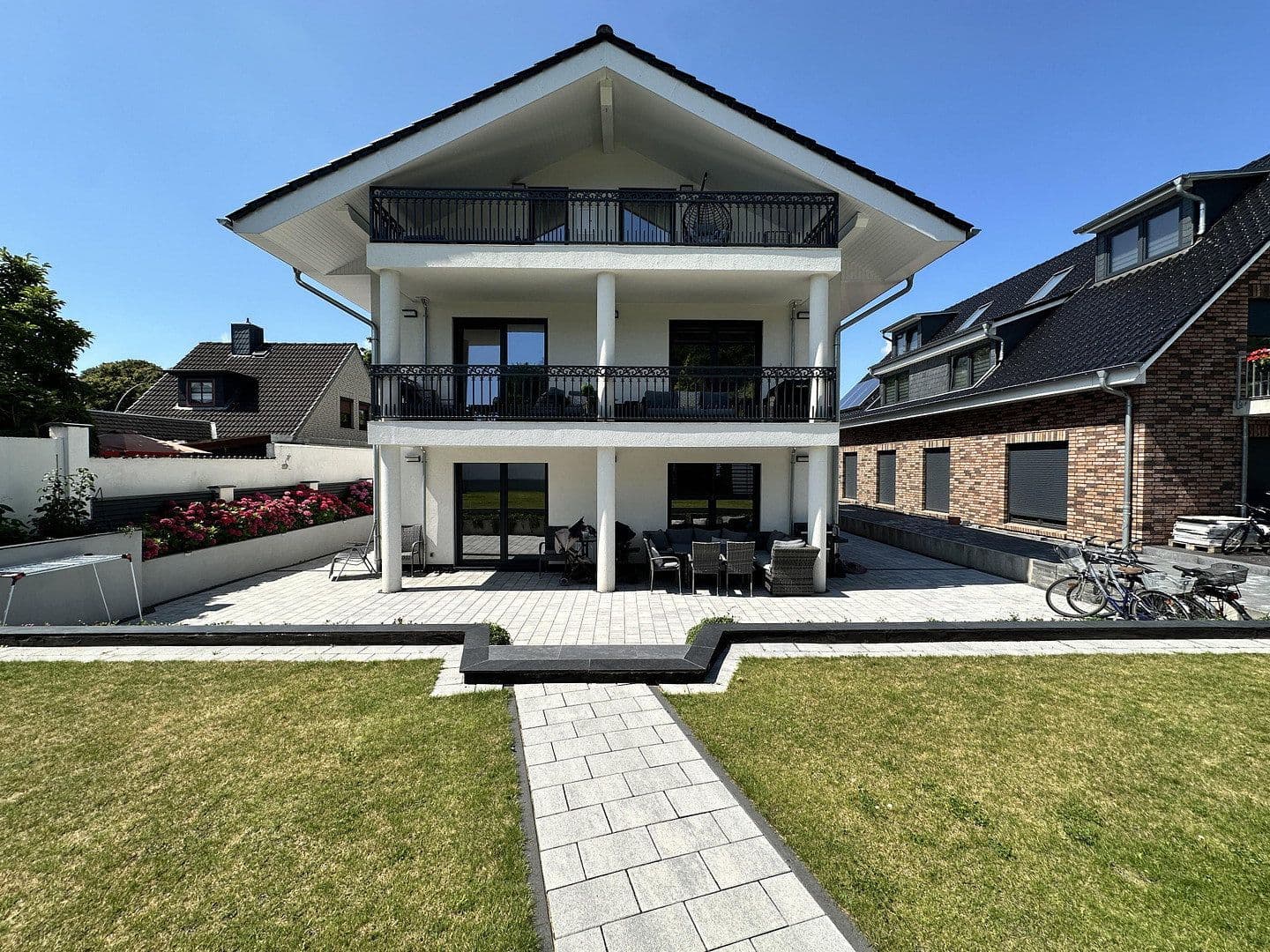 Prodej bytu 4+1 131 m², Geesthacht, Šlesvicko-Holštýnsko Prodej bytu 4+1 131 m², Geesthacht, Šlesvicko-Holštýnsko