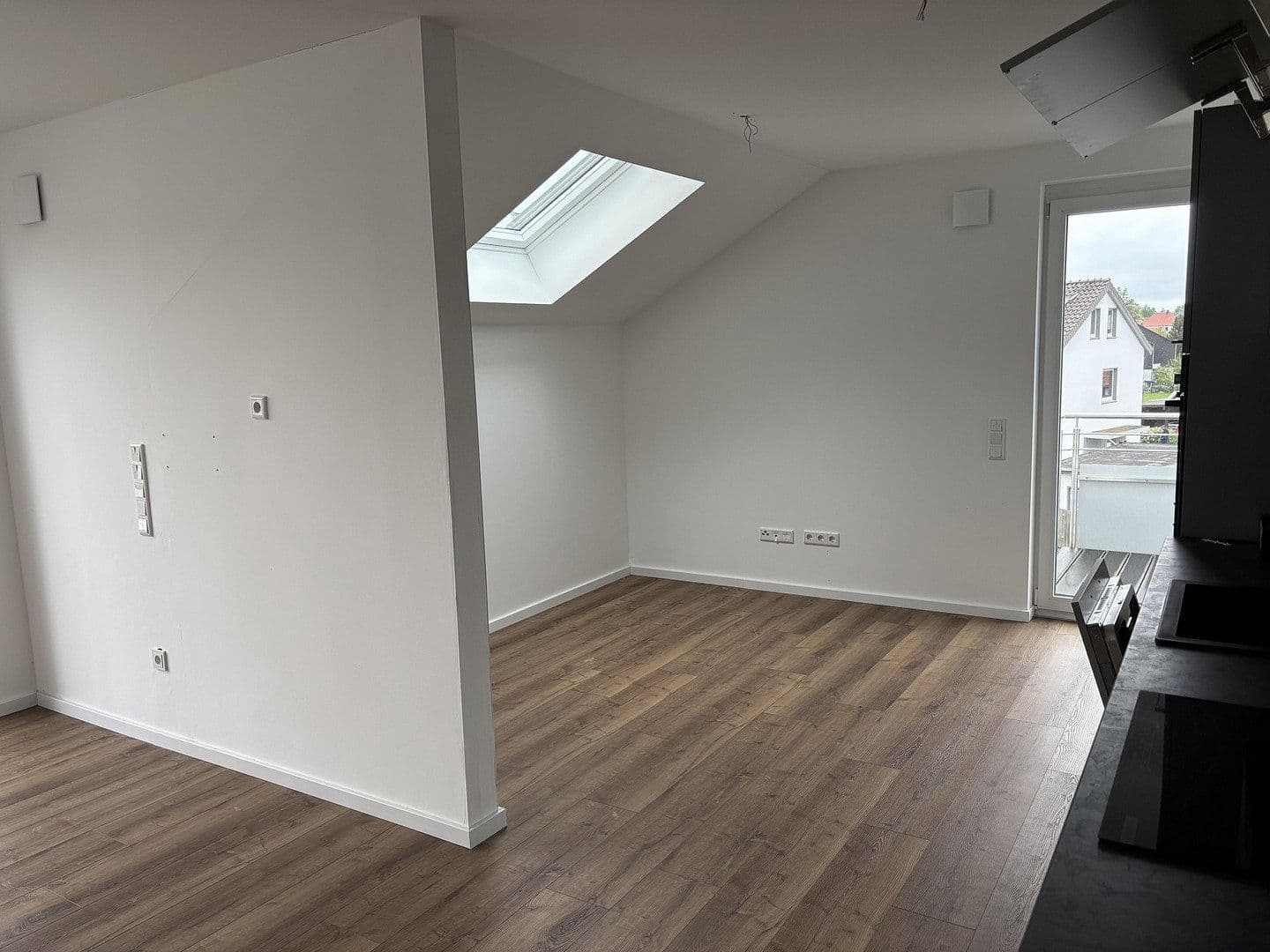 Prodej bytu 3+1 75 m², Belzweg 32, Bielefeld, Severní Porýní-Vestfálsko Prodej bytu 3+1 75 m², Belzweg 32, Bielefeld, Severní Porýní-Vestfálsko