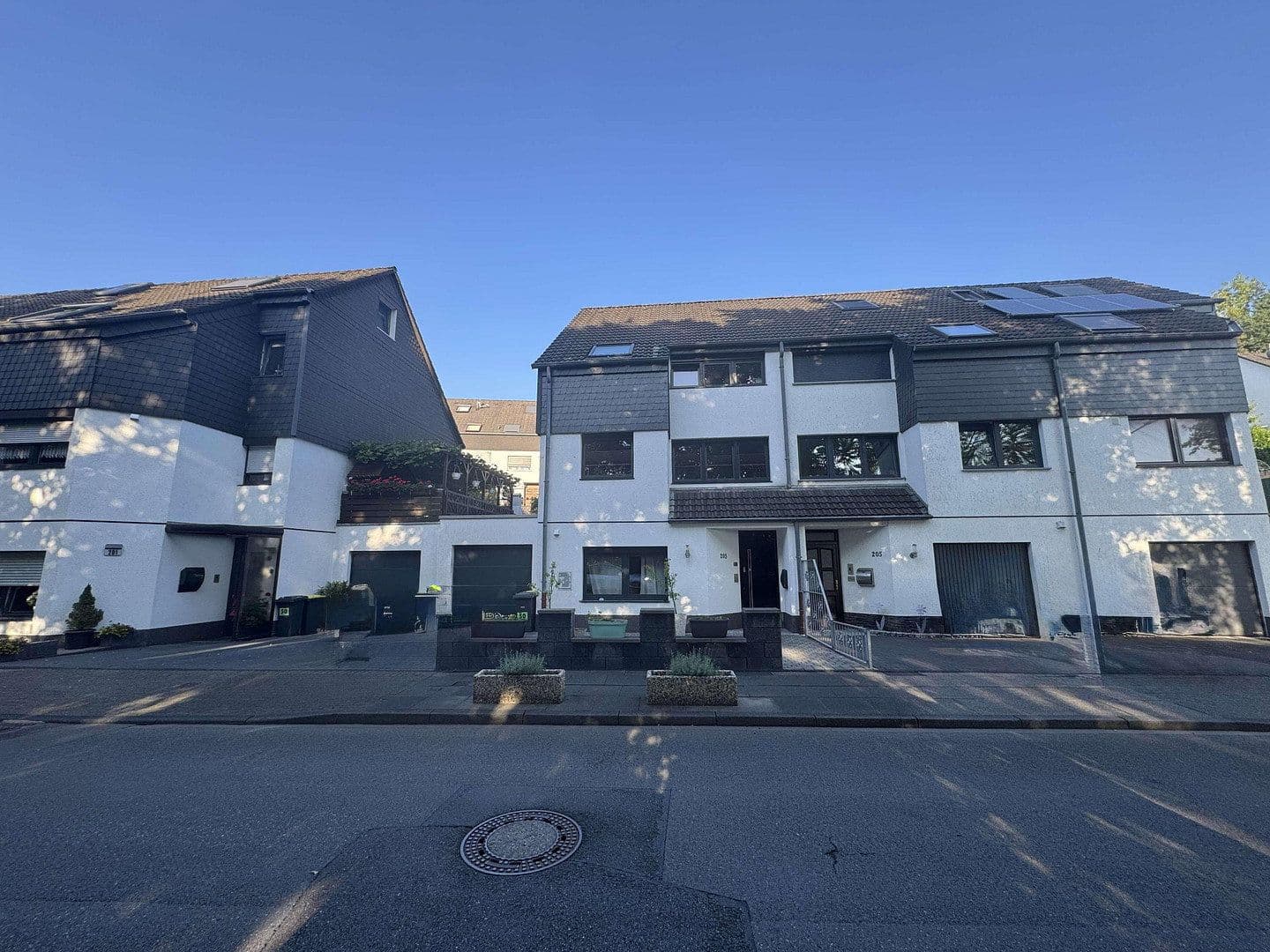 Prodej domu 140 m², pozemek 202 m², Wuppertal, Severní Porýní-Vestfálsko Prodej domu 140 m², pozemek 202 m², Wuppertal, Severní Porýní-Vestfálsko