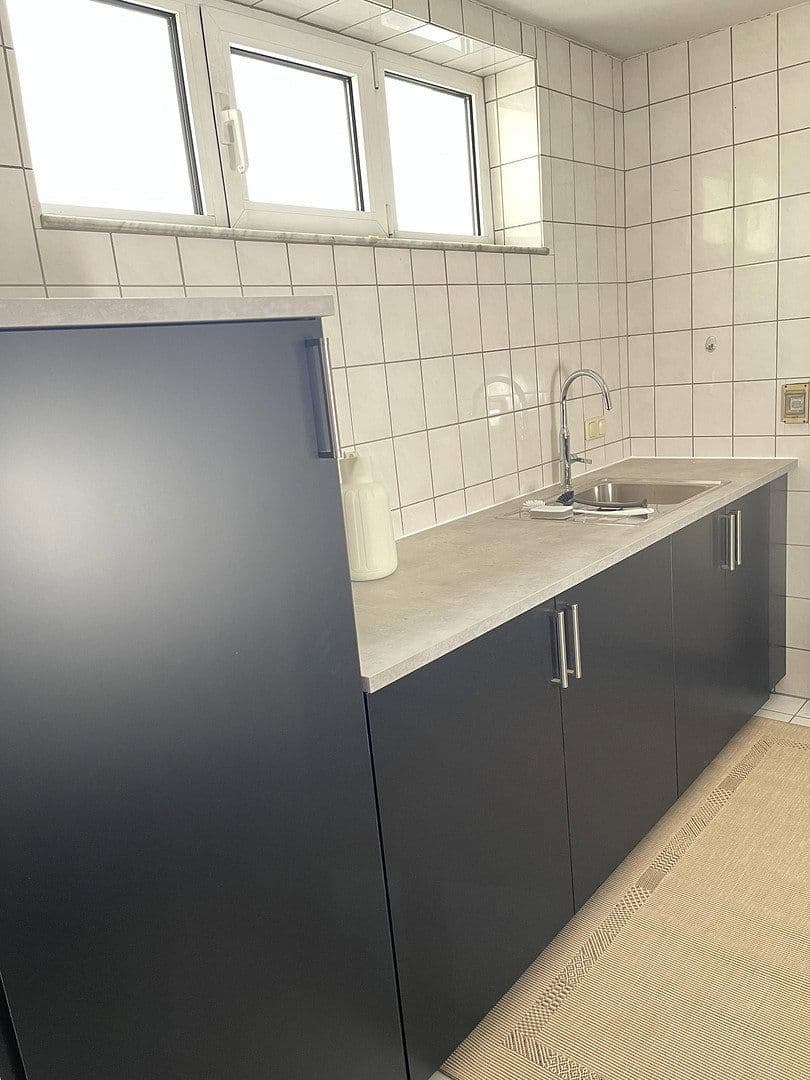 Pronájem nebytového prostoru 490 m², Jägerstraße 11-13, Limbach-Oberfrohna, Sasko Pronájem nebytového prostoru 490 m², Jägerstraße 11-13, Limbach-Oberfrohna, Sasko