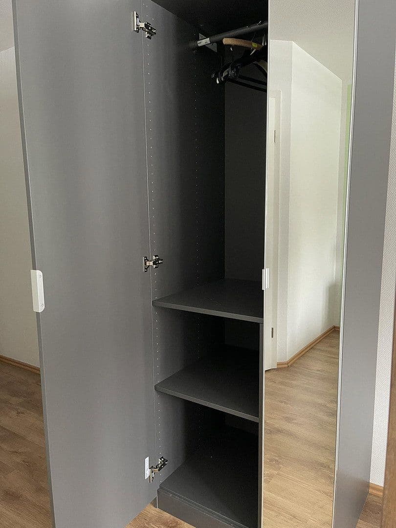 Pronájem nebytového prostoru 490 m², Jägerstraße 11-13, Limbach-Oberfrohna, Sasko Pronájem nebytového prostoru 490 m², Jägerstraße 11-13, Limbach-Oberfrohna, Sasko