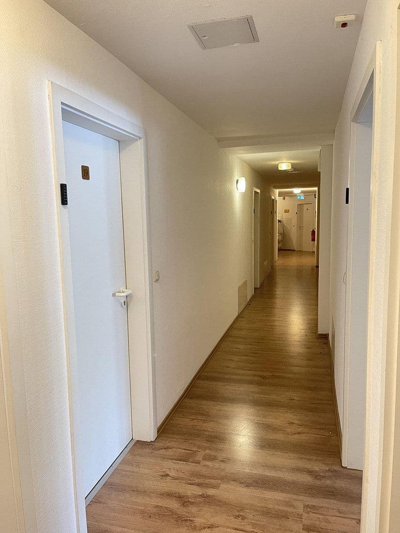 Pronájem nebytového prostoru 490 m², Jägerstraße 11-13, Limbach-Oberfrohna, Sasko Pronájem nebytového prostoru 490 m², Jägerstraße 11-13, Limbach-Oberfrohna, Sasko