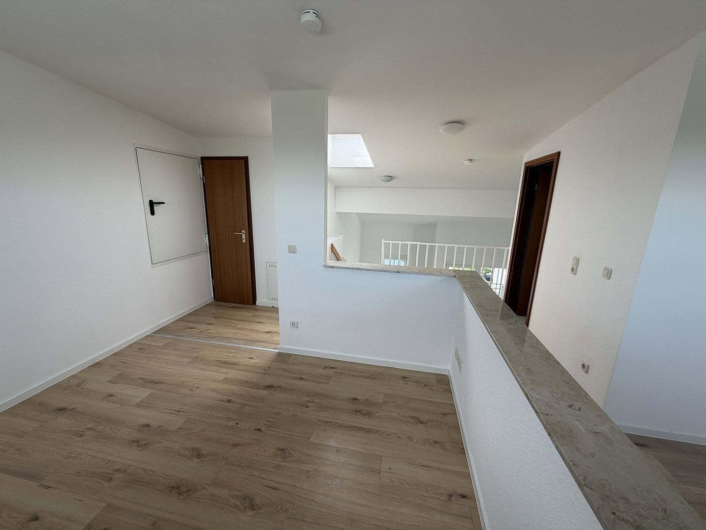 Pronájem bytu 3+1 72 m², Am Rebstock 12, Kabelsketal, Sasko-Anhaltsko Pronájem bytu 3+1 72 m², Am Rebstock 12, Kabelsketal, Sasko-Anhaltsko