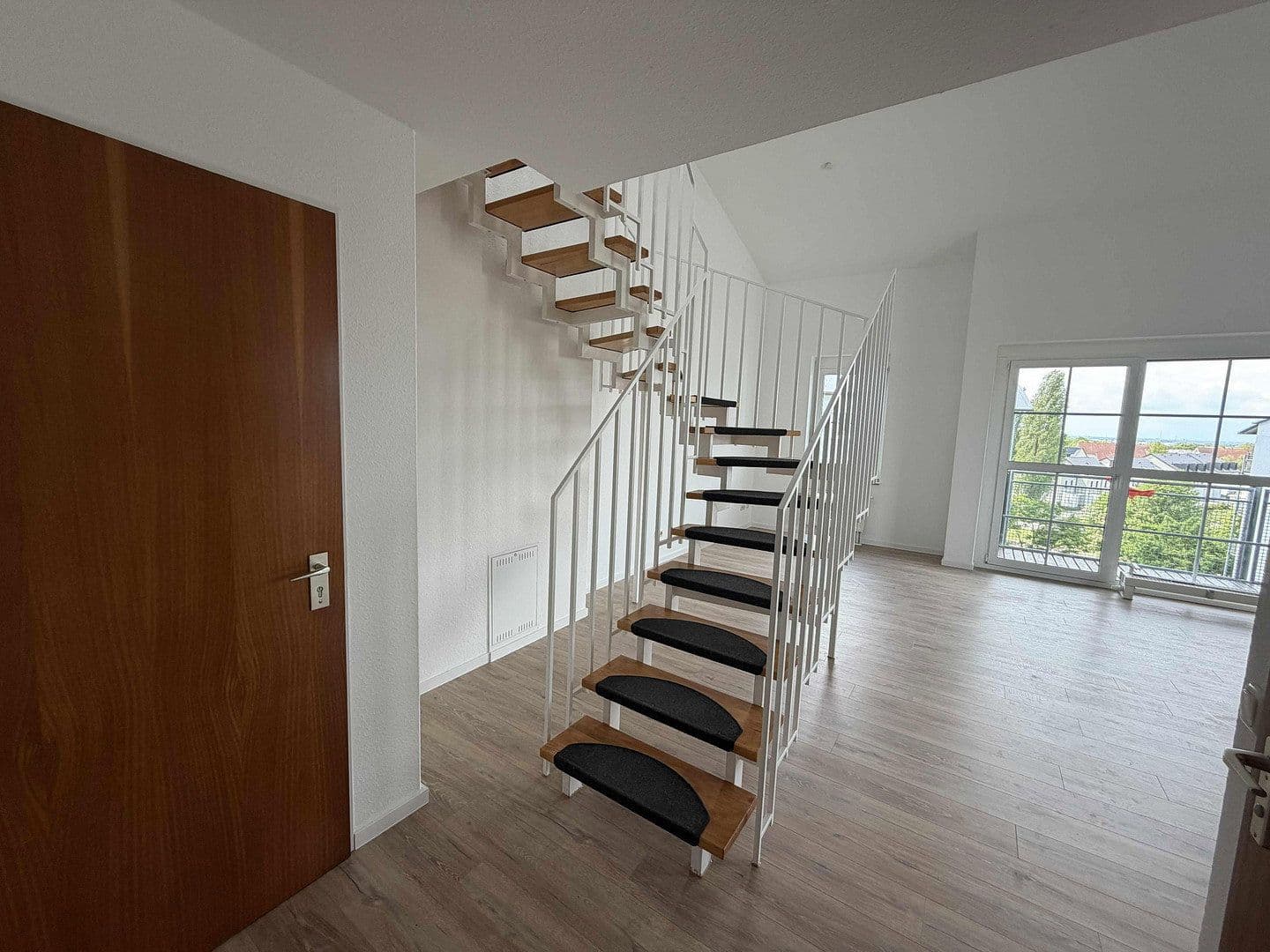 Pronájem bytu 3+1 72 m², Am Rebstock 12, Kabelsketal, Sasko-Anhaltsko Pronájem bytu 3+1 72 m², Am Rebstock 12, Kabelsketal, Sasko-Anhaltsko