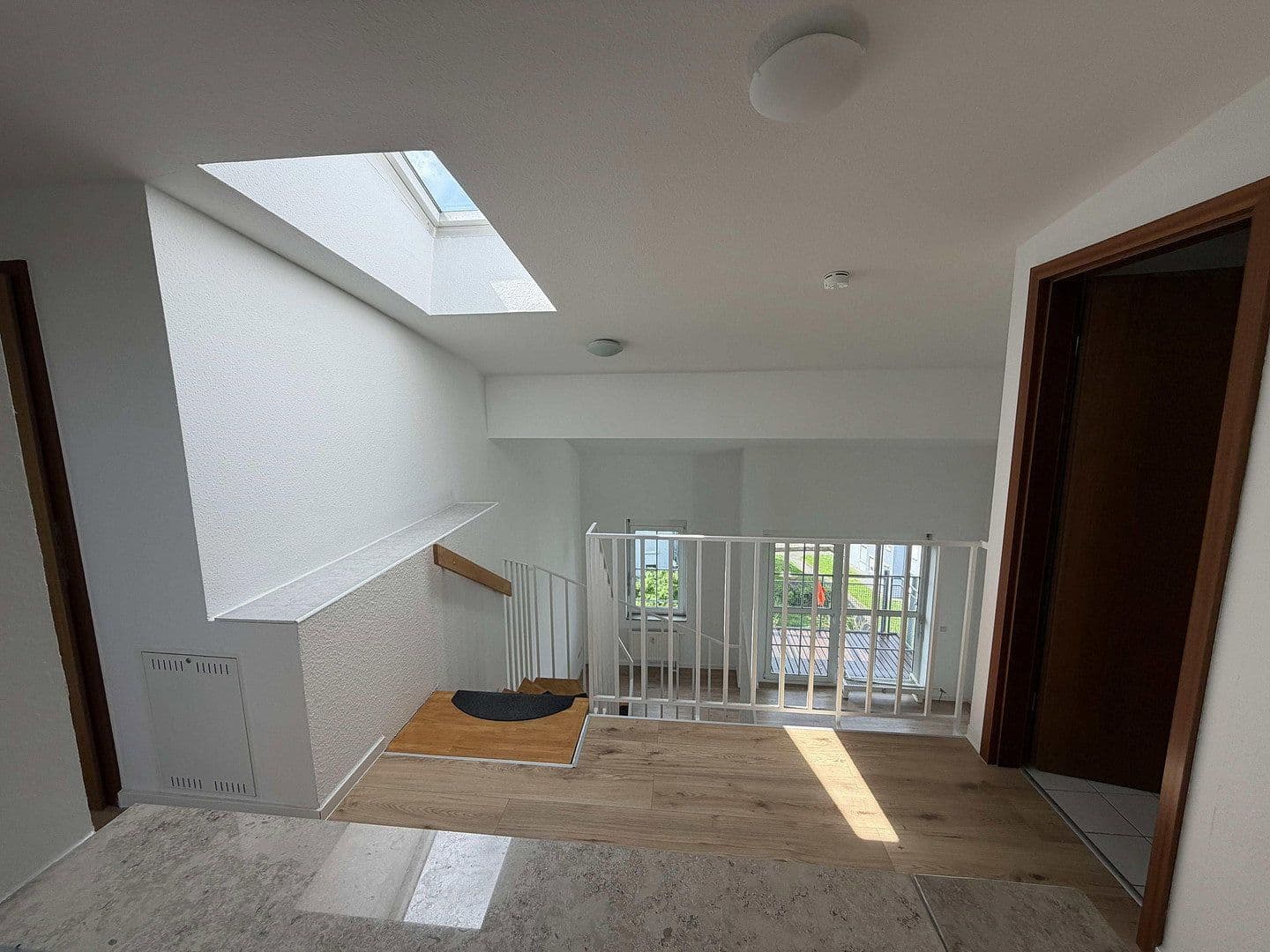 Pronájem bytu 3+1 72 m², Am Rebstock 12, Kabelsketal, Sasko-Anhaltsko Pronájem bytu 3+1 72 m², Am Rebstock 12, Kabelsketal, Sasko-Anhaltsko