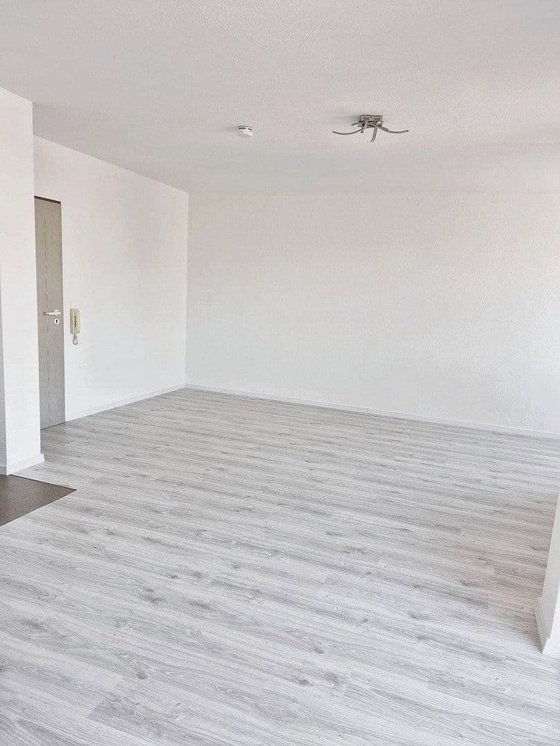 Prodej bytu 2+1 48 m², Woerishofferstraße 12, Karlsruhe, Bádensko-Württembersko Prodej bytu 2+1 48 m², Woerishofferstraße 12, Karlsruhe, Bádensko-Württembersko