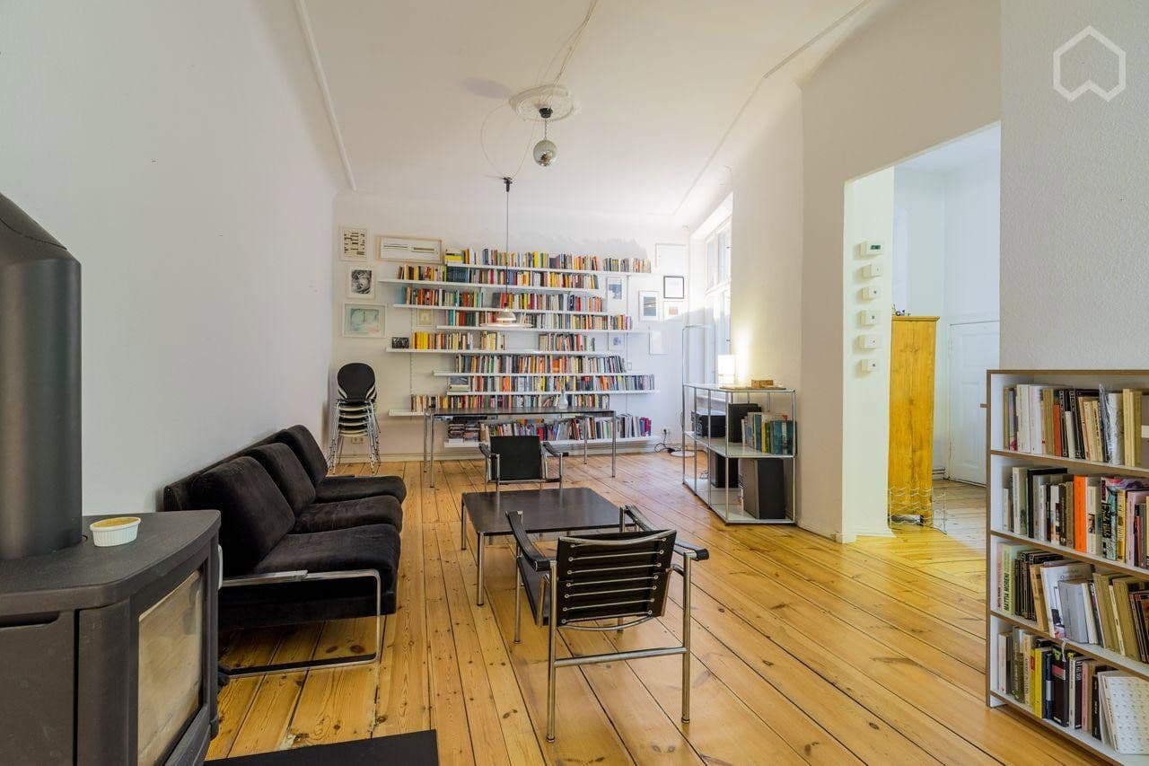 Prodej bytu 2+1 76 m², Huttenstrasse 28, Berlin, Berlín Prodej bytu 2+1 76 m², Huttenstrasse 28, Berlin, Berlín