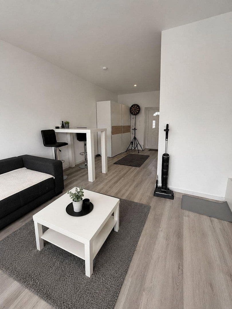 Pronájem bytu 1+1 42 m², Korschenbroich, Severní Porýní-Vestfálsko Pronájem bytu 1+1 42 m², Korschenbroich, Severní Porýní-Vestfálsko