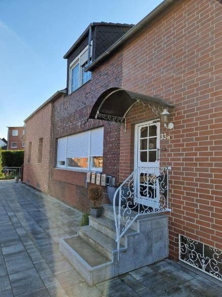 Pronájem bytu 1+1 42 m², Korschenbroich, Severní Porýní-Vestfálsko Pronájem bytu 1+1 42 m², Korschenbroich, Severní Porýní-Vestfálsko