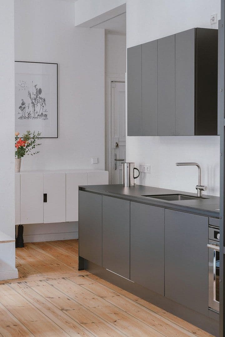 Prodej bytu 2+1 70 m², Berlin, Berlín Prodej bytu 2+1 70 m², Berlin, Berlín