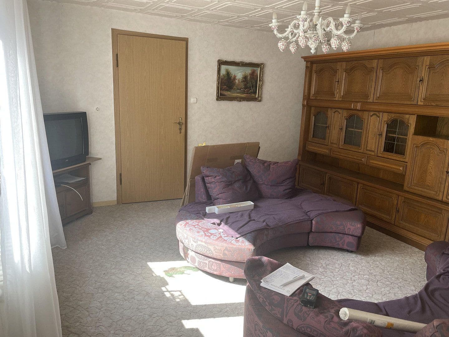 Prodej domu 280 m², pozemek 390 m², Großen-Busecker Str. 17, Buseck, Hessen Prodej domu 280 m², pozemek 390 m², Großen-Busecker Str. 17, Buseck, Hessen