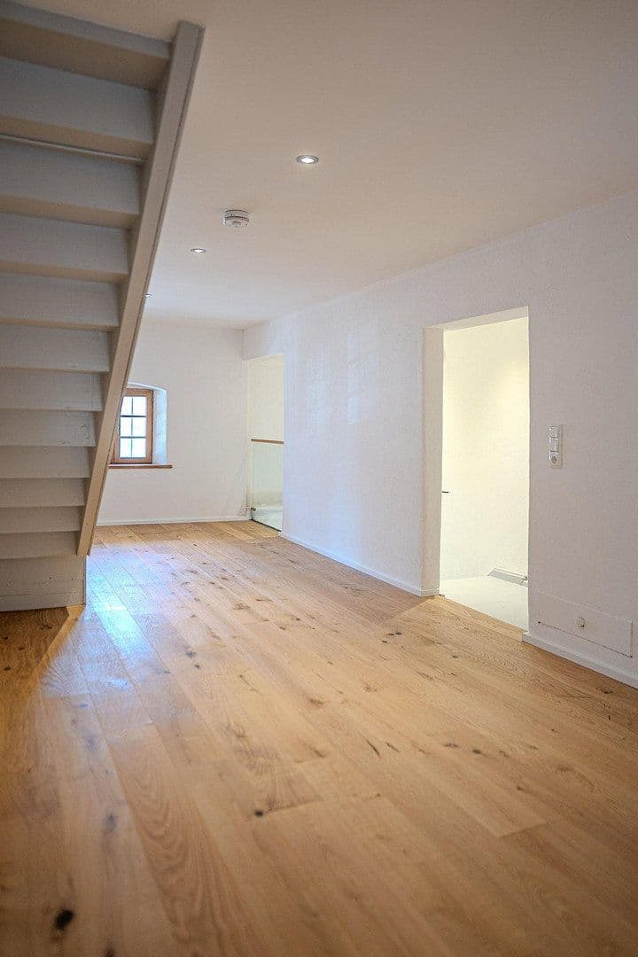 Pronájem domu 155 m², pozemek 250 m², Vogtareuth, Bavorsko Pronájem domu 155 m², pozemek 250 m², Vogtareuth, Bavorsko