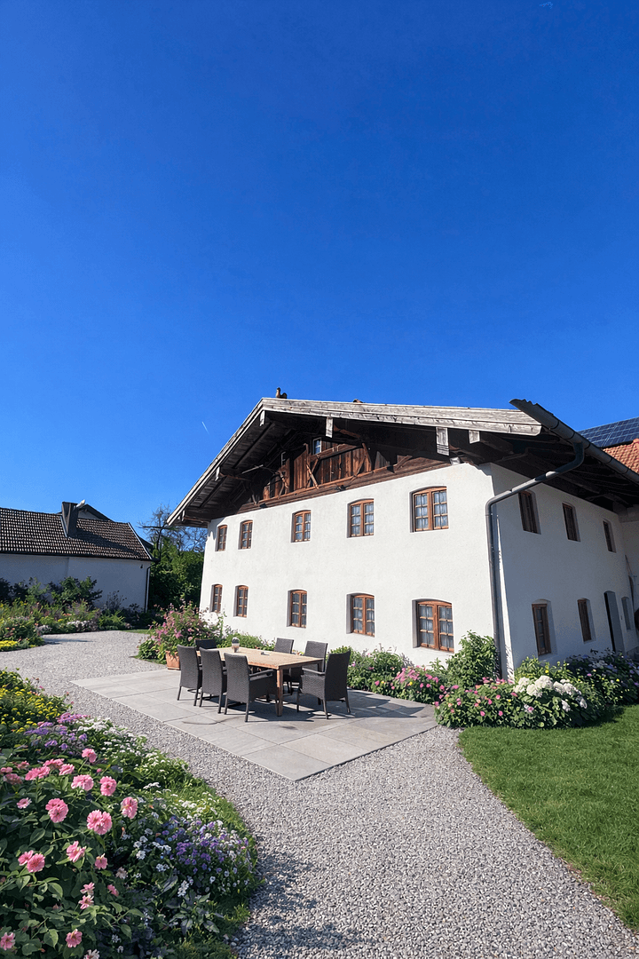 Pronájem domu 155 m², pozemek 250 m², Vogtareuth, Bavorsko Pronájem domu 155 m², pozemek 250 m², Vogtareuth, Bavorsko