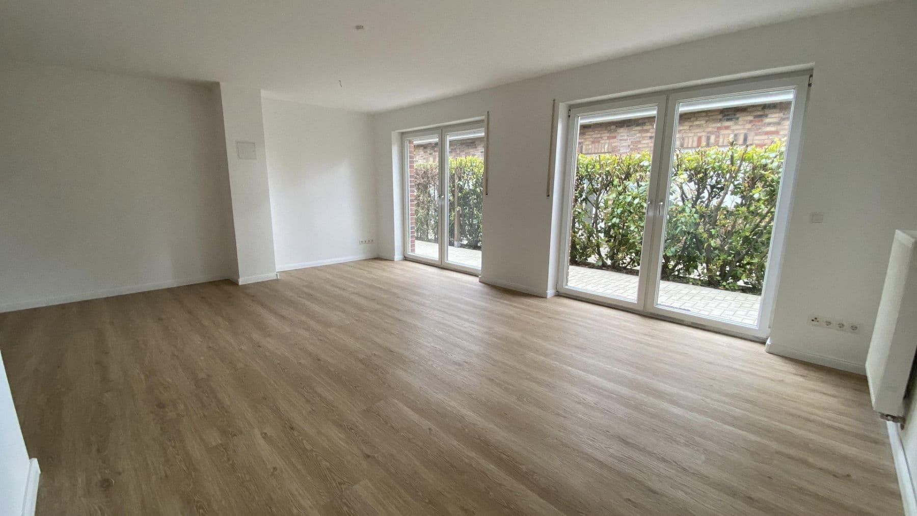 Pronájem domu 130 m², pozemek 300 m², Hamburg, Hamburg Pronájem domu 130 m², pozemek 300 m², Hamburg, Hamburg