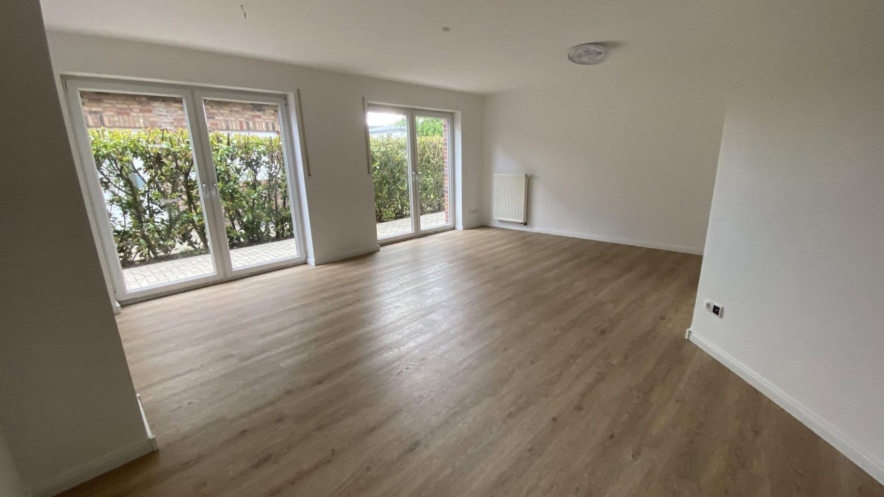 Pronájem domu 130 m², pozemek 300 m², Hamburg, Hamburg Pronájem domu 130 m², pozemek 300 m², Hamburg, Hamburg