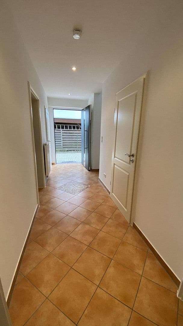 Pronájem domu 130 m², pozemek 300 m², Hamburg, Hamburg Pronájem domu 130 m², pozemek 300 m², Hamburg, Hamburg