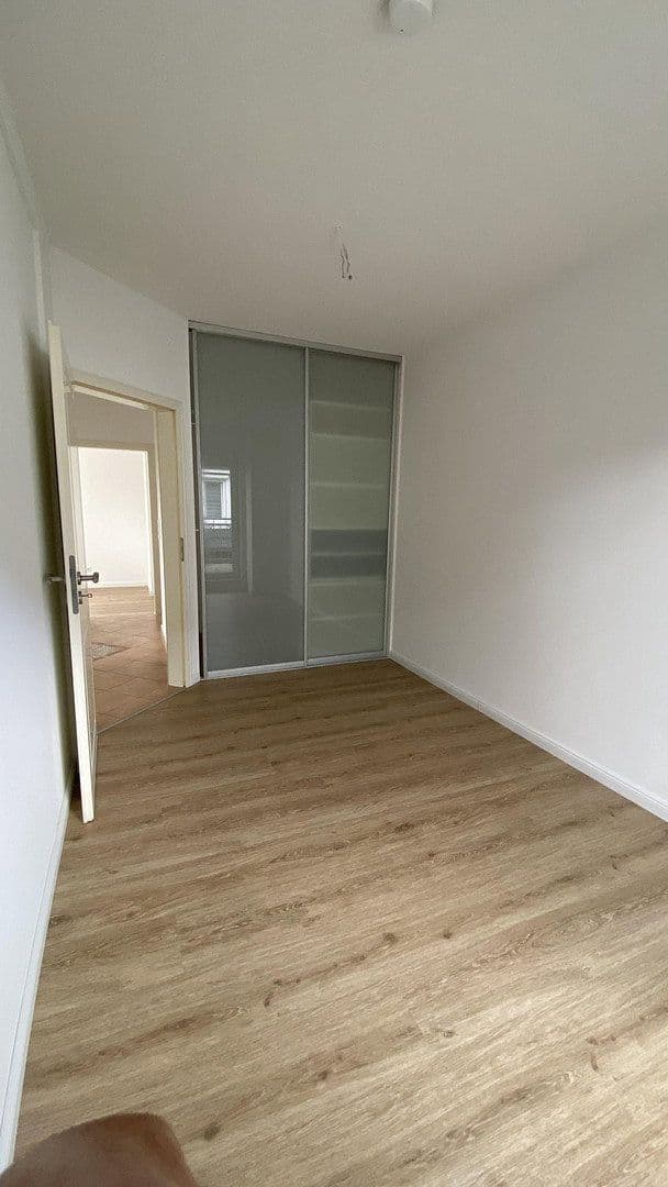 Pronájem domu 130 m², pozemek 300 m², Hamburg, Hamburg Pronájem domu 130 m², pozemek 300 m², Hamburg, Hamburg