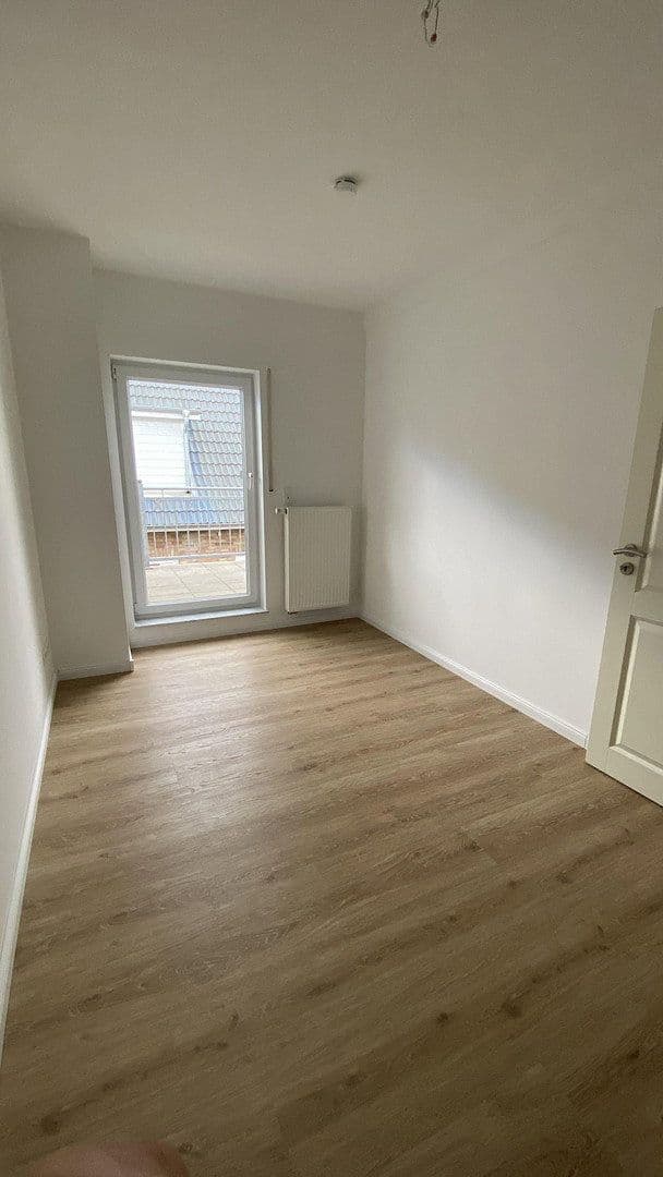 Pronájem domu 130 m², pozemek 300 m², Hamburg, Hamburg Pronájem domu 130 m², pozemek 300 m², Hamburg, Hamburg