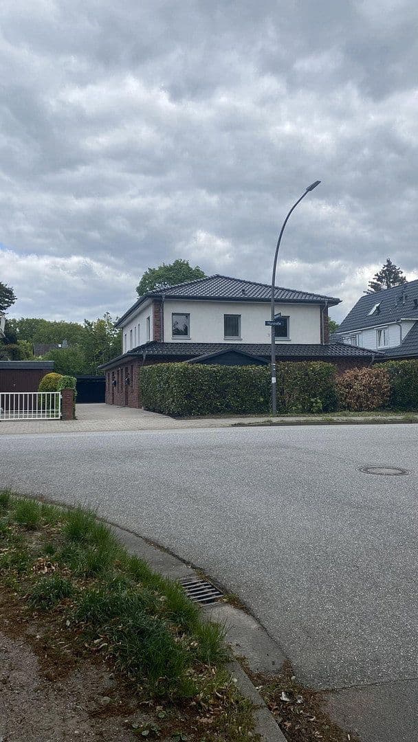 Pronájem domu 130 m², pozemek 300 m², Hamburg, Hamburg Pronájem domu 130 m², pozemek 300 m², Hamburg, Hamburg
