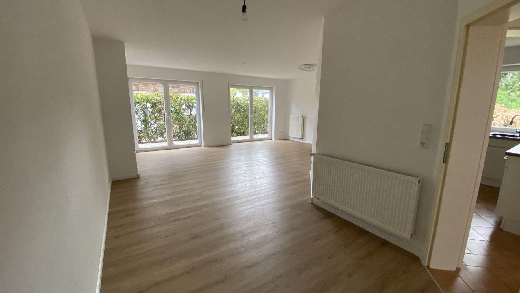 Pronájem domu 130 m², pozemek 300 m², Hamburg, Hamburg Pronájem domu 130 m², pozemek 300 m², Hamburg, Hamburg