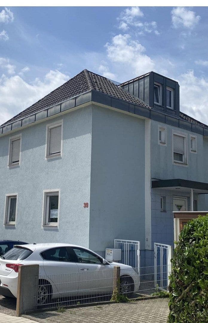Prodej domu 159 m², pozemek 303 m², Ostfildern, Bádensko-Württembersko Prodej domu 159 m², pozemek 303 m², Ostfildern, Bádensko-Württembersko