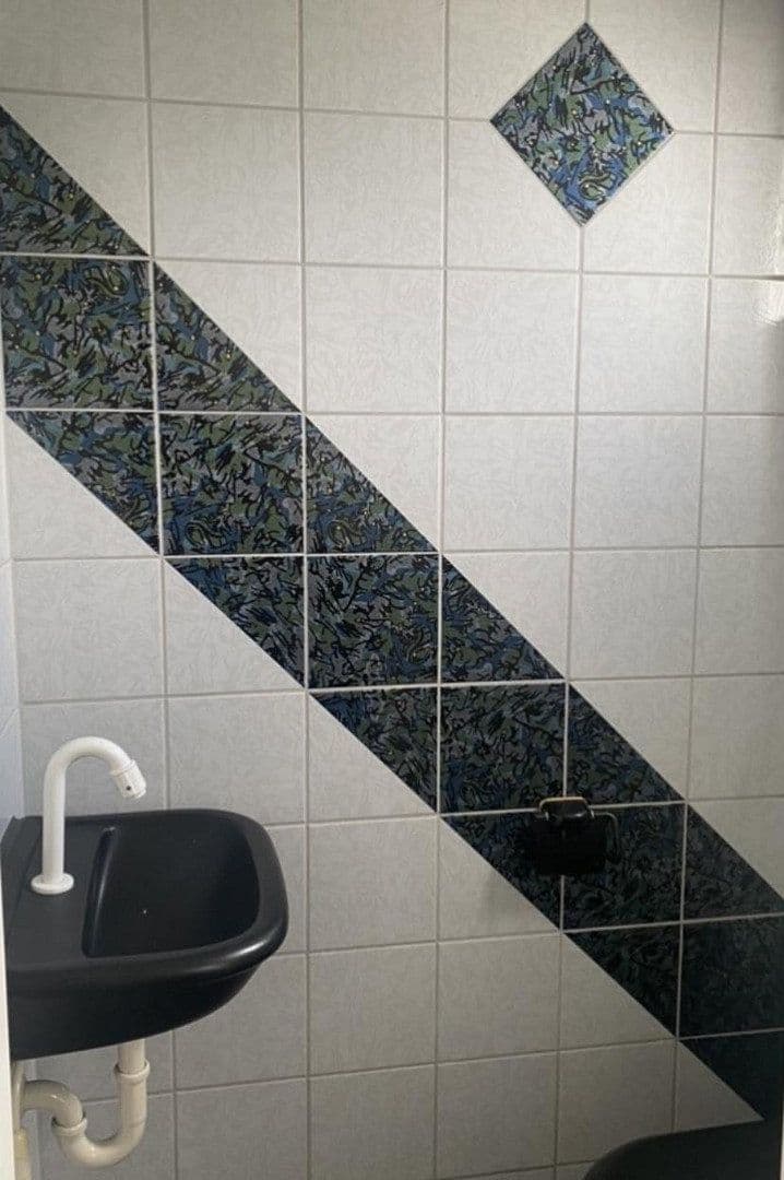 Prodej domu 159 m², pozemek 303 m², Ostfildern, Bádensko-Württembersko Prodej domu 159 m², pozemek 303 m², Ostfildern, Bádensko-Württembersko