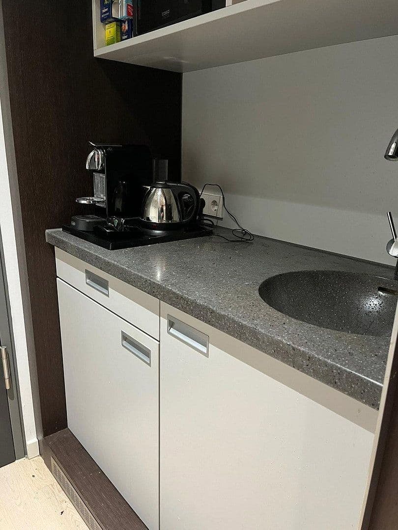 Pronájem bytu 1+1 45 m², Amalienbadstraße 37, Karlsruhe, Bádensko-Württembersko Pronájem bytu 1+1 45 m², Amalienbadstraße 37, Karlsruhe, Bádensko-Württembersko