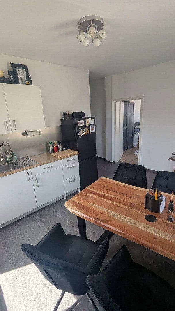Pronájem bytu 2+1 65 m², Untere Baustraße 17, Nürnberg, Bavorsko Pronájem bytu 2+1 65 m², Untere Baustraße 17, Nürnberg, Bavorsko