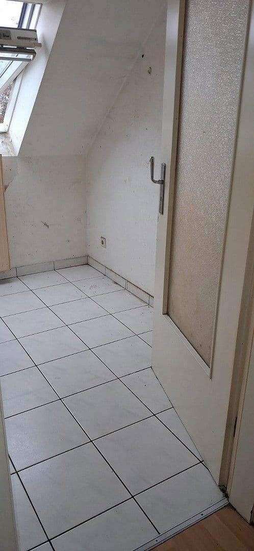 Pronájem bytu 2+kk 46 m², Kettelerstr. 1a, Oberhausen, Severní Porýní-Vestfálsko Pronájem bytu 2+kk 46 m², Kettelerstr. 1a, Oberhausen, Severní Porýní-Vestfálsko