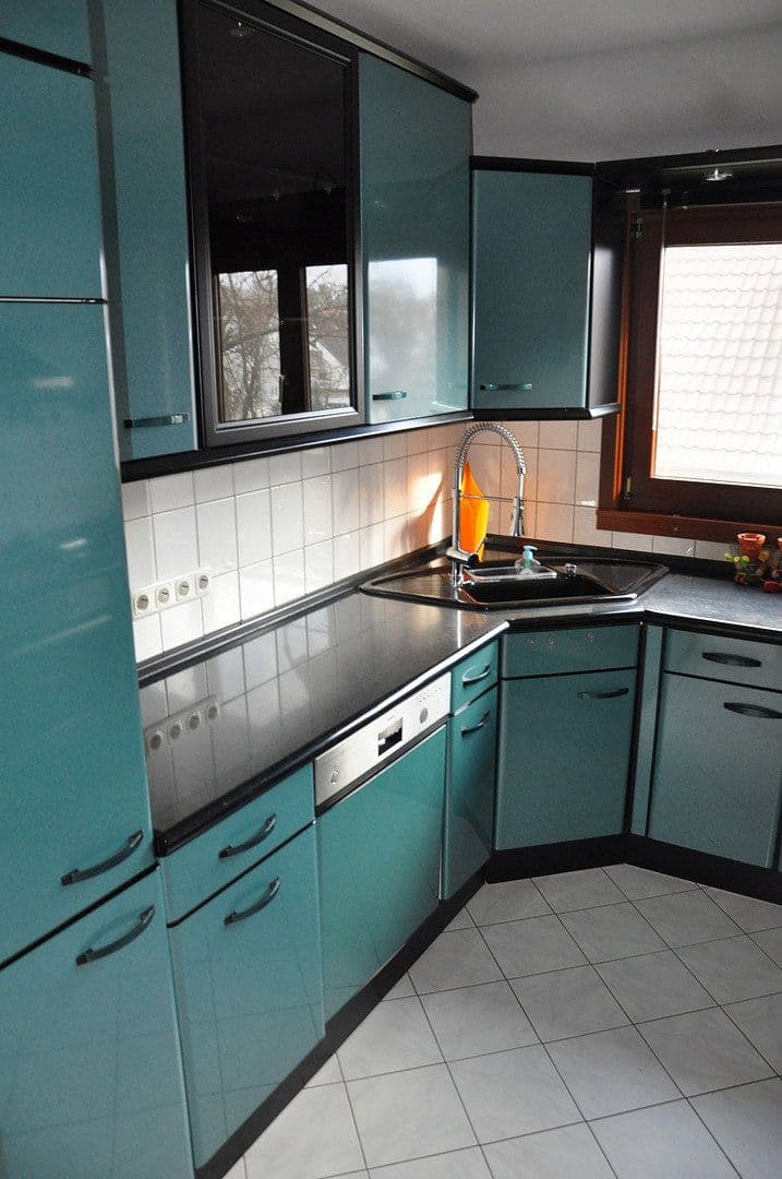 Pronájem bytu 4+1 82 m², Bad Vilbel, Hessen Pronájem bytu 4+1 82 m², Bad Vilbel, Hessen